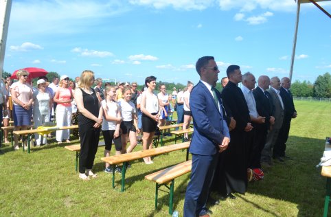 Otwarcie boiska sportowego w Chmielku - 27 maja 2018r.